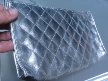 BOLSO MANO PLATEADO (4)